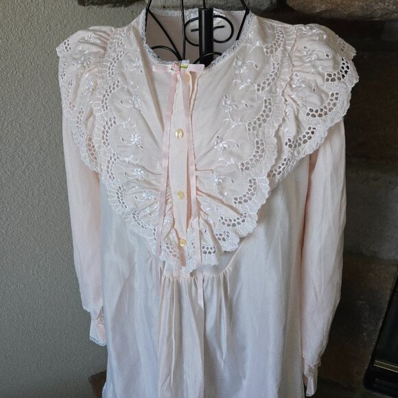 Lily of France 80's Romantic Sleepwear - Picture 2 of 10